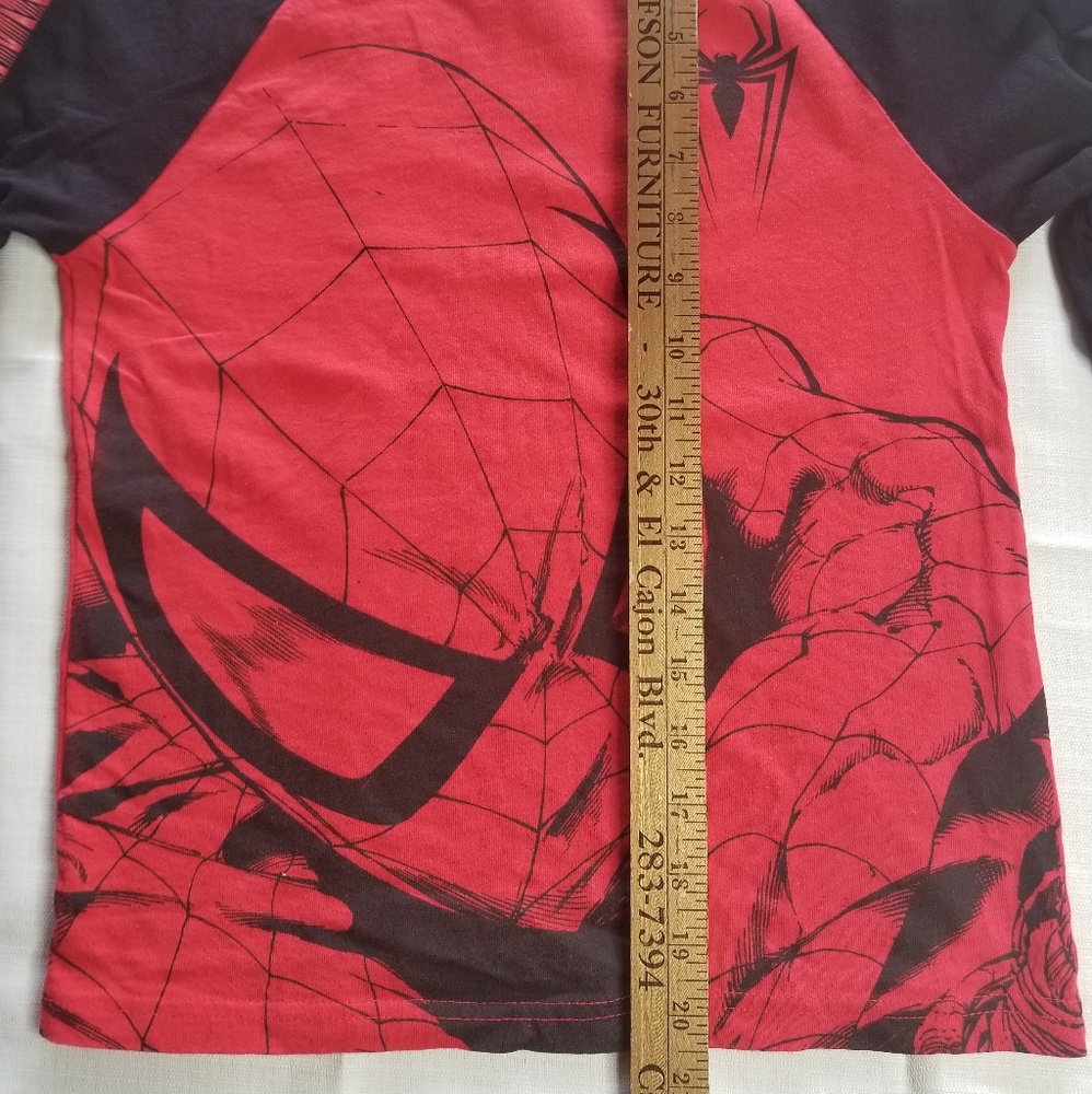 Marvel Spiderman Longsleeve graphic Tshirt size s - Picture 7 of 7